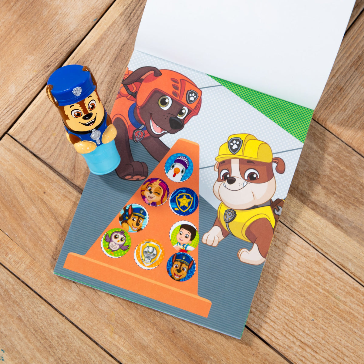 Sticker WOW!™ Activity Pad & Sticker Stamper - PAW Patrol Chase product image 9