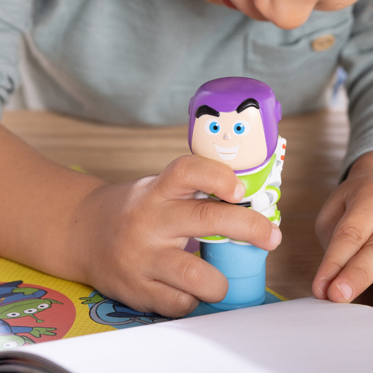 Sticker WOW!™ Activity Pad & Sticker Stamper - Buzz Lightyear product image 7