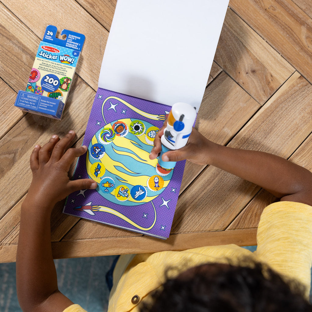 Sticker WOW!™ Astronaut Bundle: Activity Pad & Sticker Stamper + Mini Activity Pad and 200 Refill Stickers product image 8