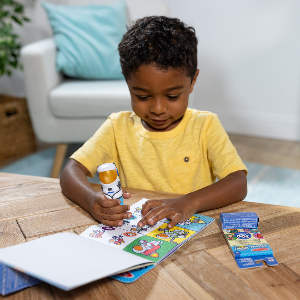 Sticker WOW!™ Astronaut Bundle: Activity Pad & Sticker Stamper + Mini Activity Pad and 200 Refill Stickers product image 7