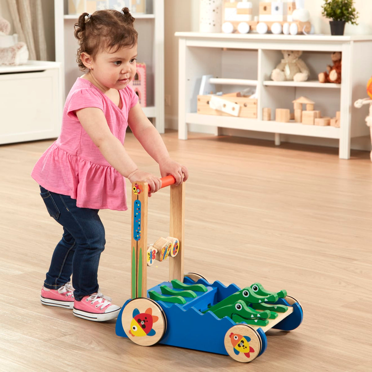 Chomp & Clack Alligator Push Toy product image 2