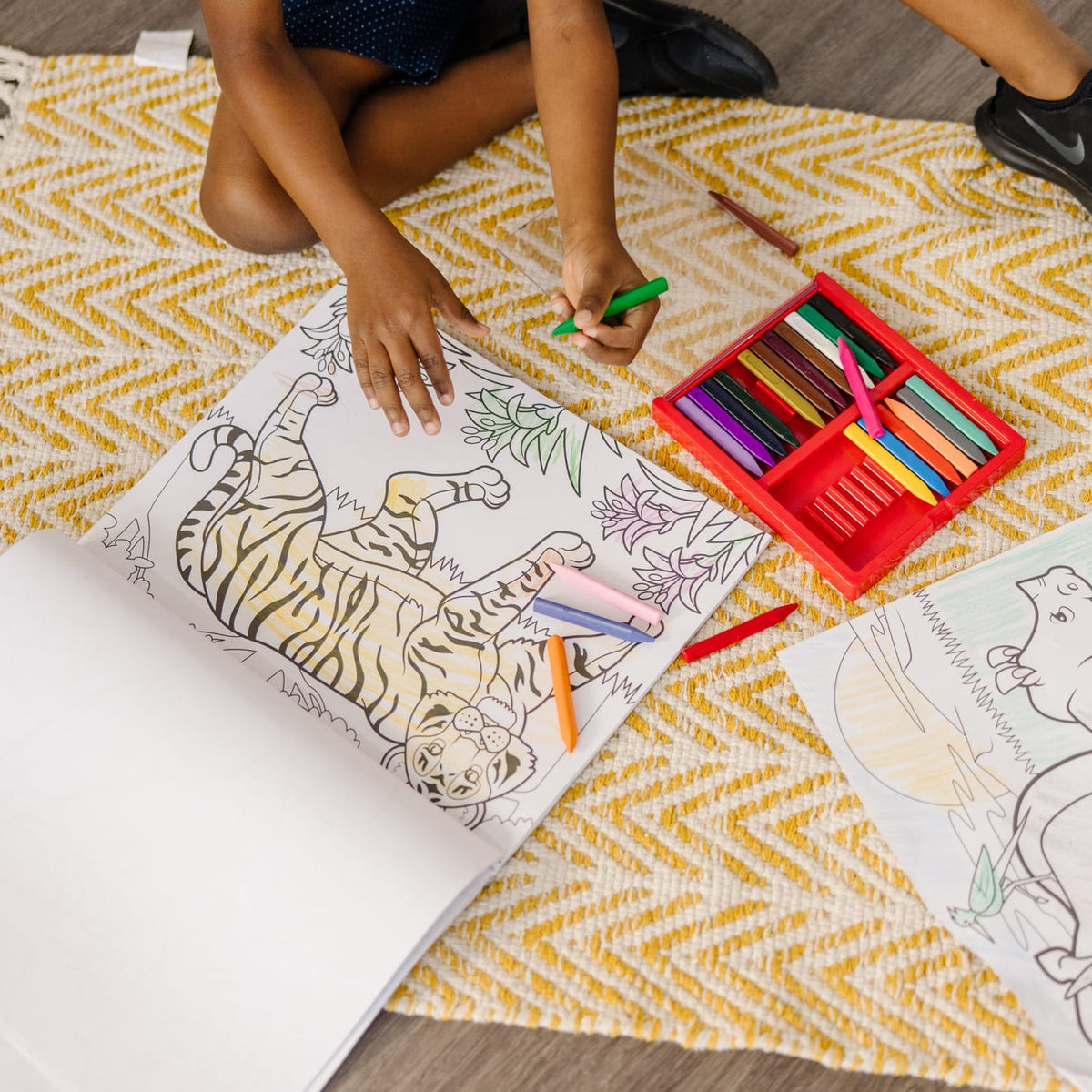Jumbo Coloring Pad - Animals product image 2