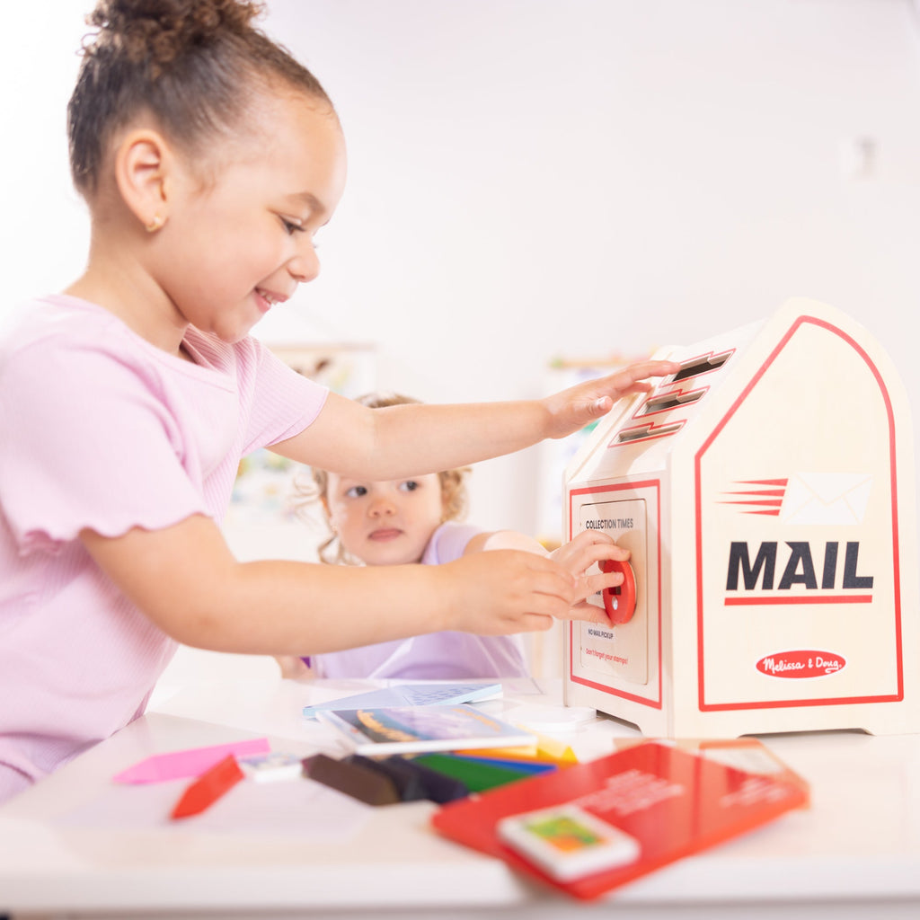 Stamp and Sort Mailbox Play Set product image 5