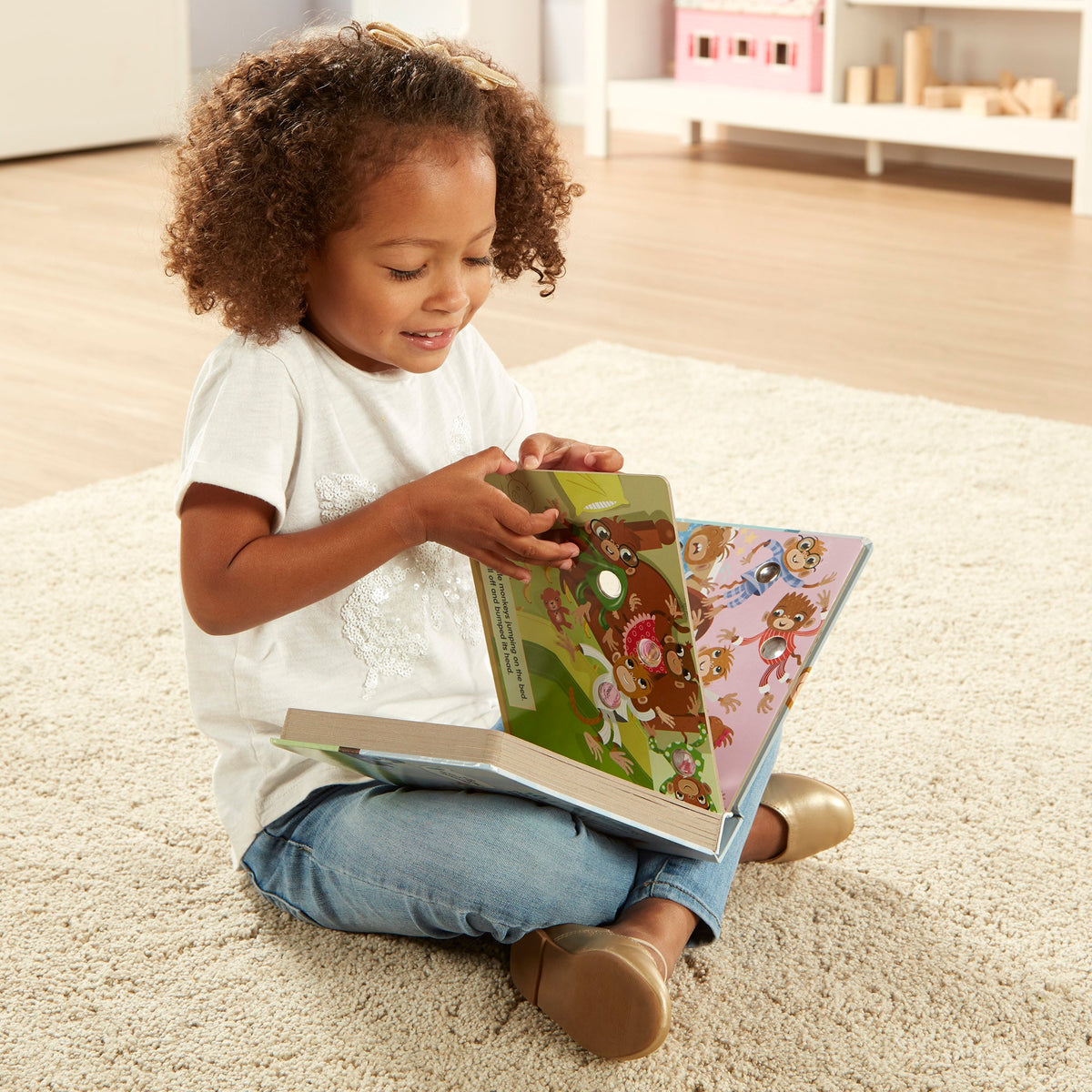 Poke-a-Dot: 10 Little Monkeys Board Book product image 8