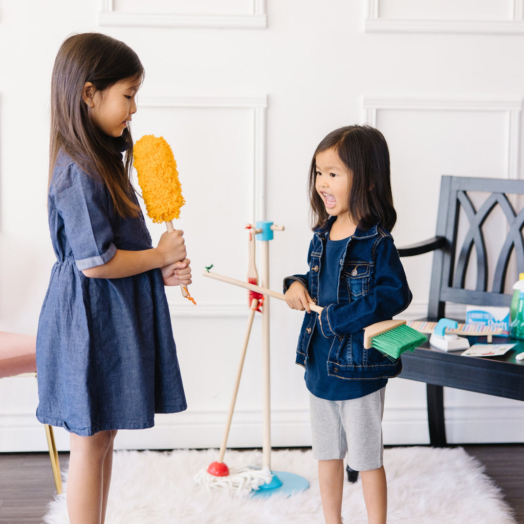 Deluxe Cleaning & Laundry Play Set product image 2